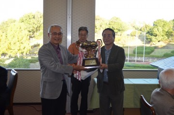 個人優勝の西野雅博さん（熊本県人会A）